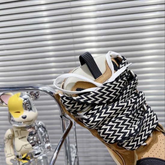 Bruno Sialelli sneakers