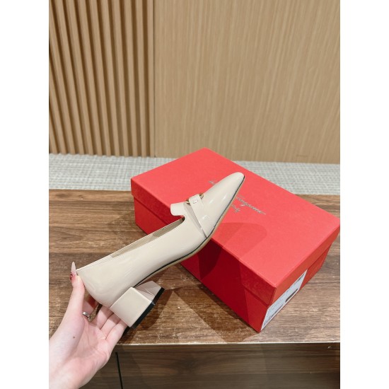 sandal
