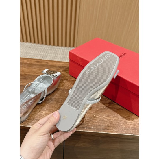 sandal