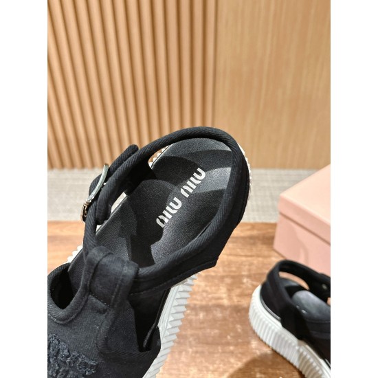 MIUMIU sneakers