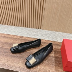 sandal