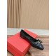 sandal
