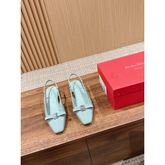 sandal