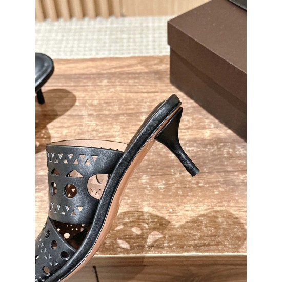 sandal