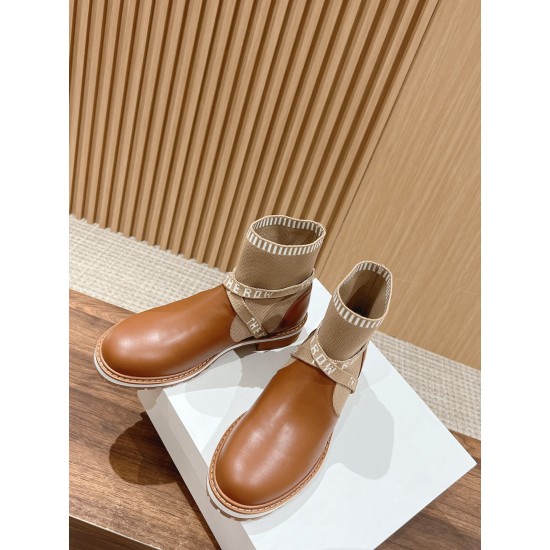 The row boots