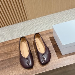 MM6 sneakers