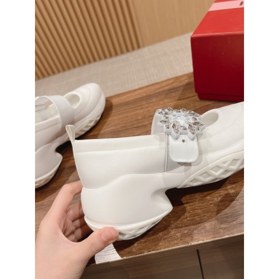 rv sneakers