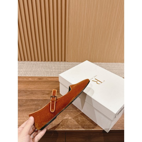 The row sandals