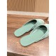 MM6 slippers