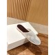 MM6 slippers