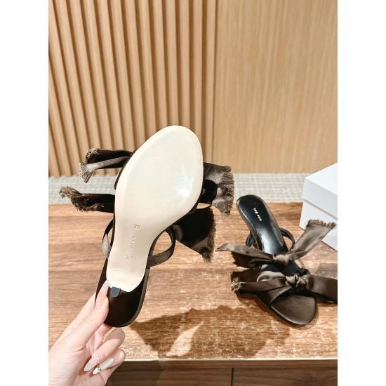 The row sandals