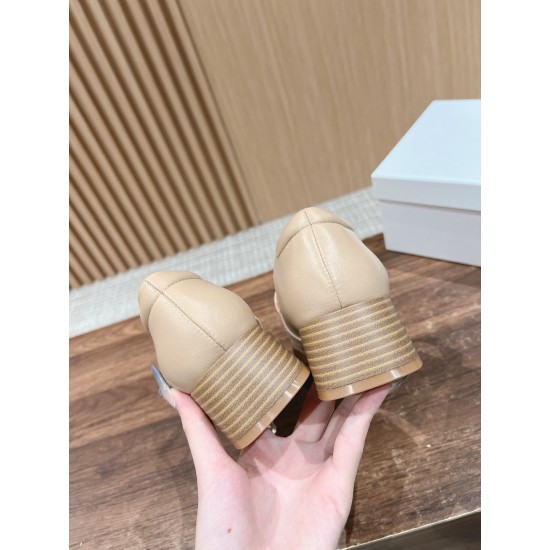 MM6 sandals