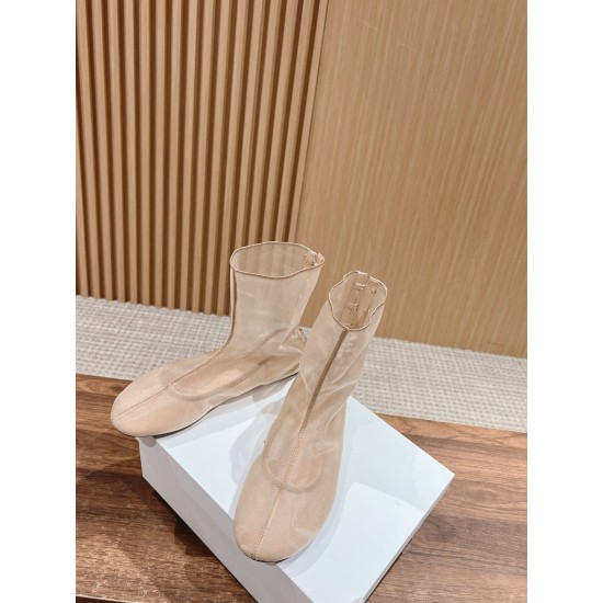 MM6 boots