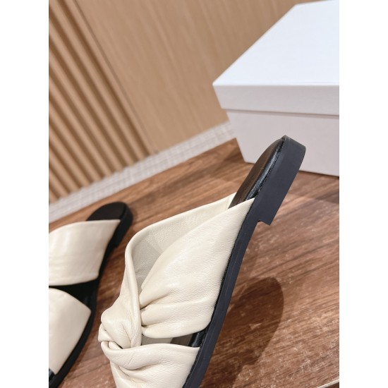 The row slippers