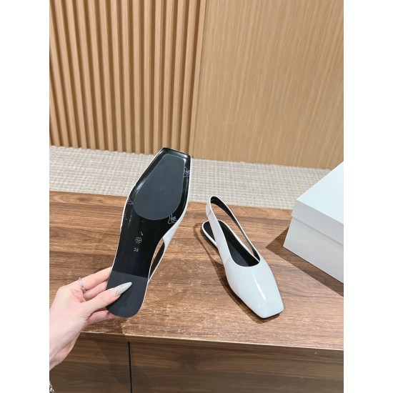 MM6 sandals