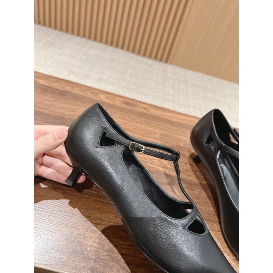 The row sandals