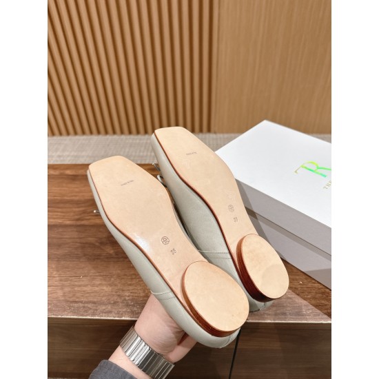 The row sandals