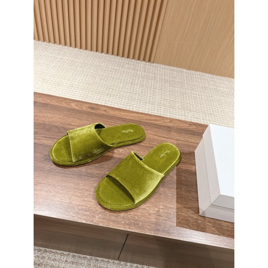 The row slippers