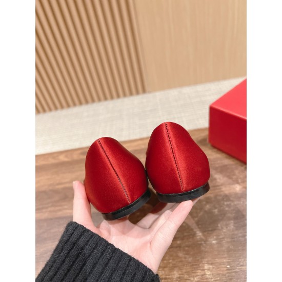 RV high heels