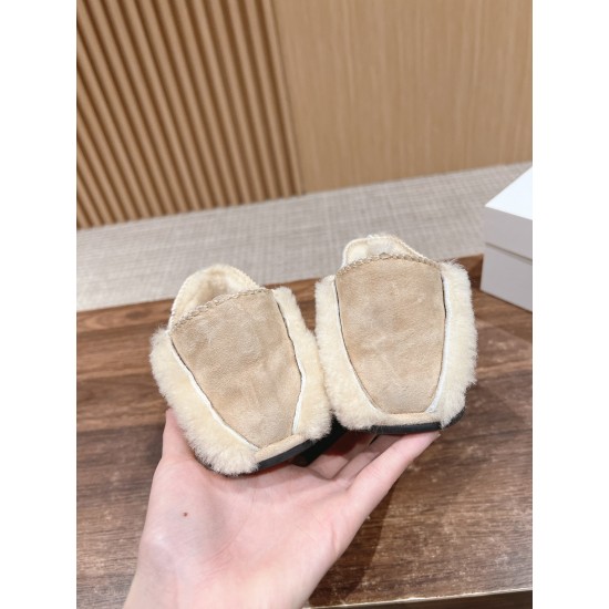 The row loafers