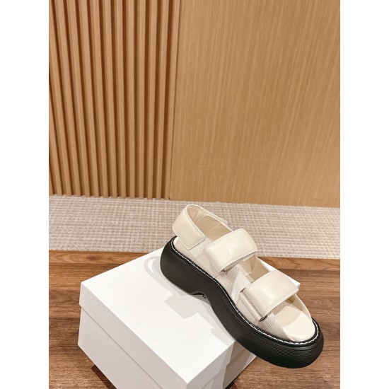 The row sandals