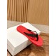 The row slippers