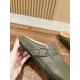 MM6 slippers