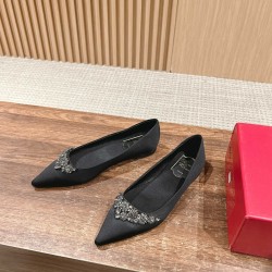 RV high heels