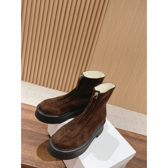 The row boots