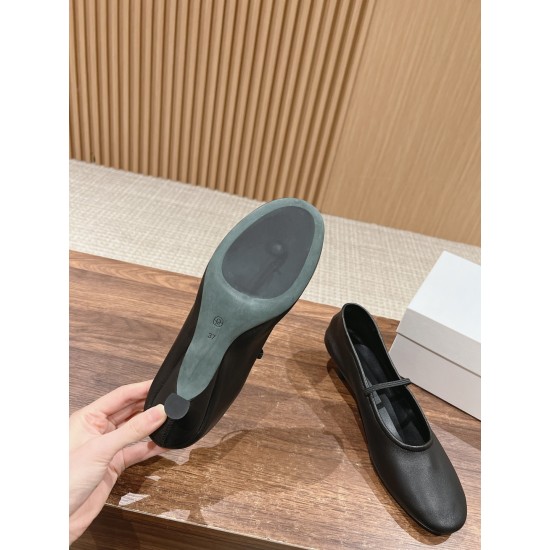 The row sandals