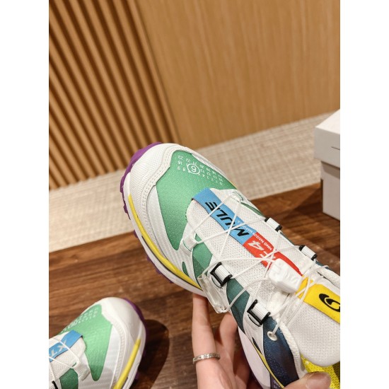MM6 slippers