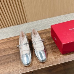 RV Mary Jane Shoes