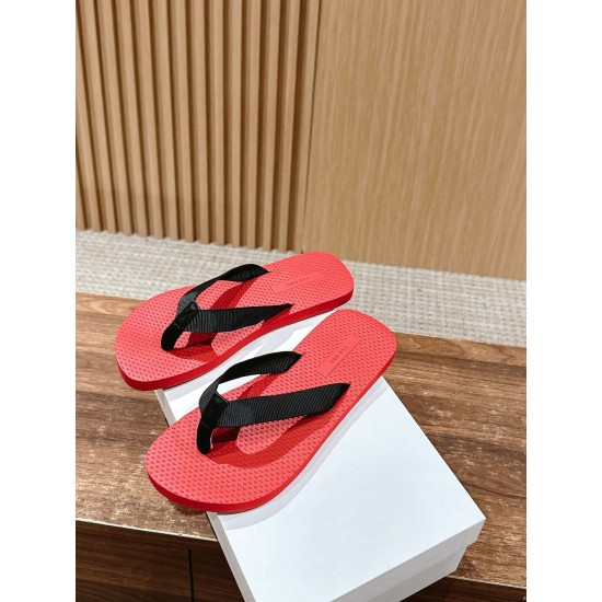 The row slippers