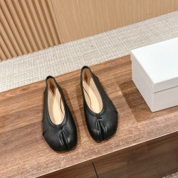 MM6 sneakers