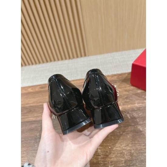 RV Mary Jane Shoes