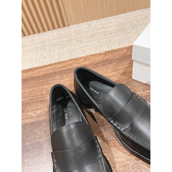 MM6 loafers