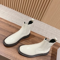 The row boots