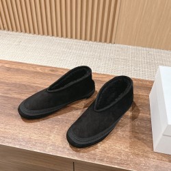 The row boots