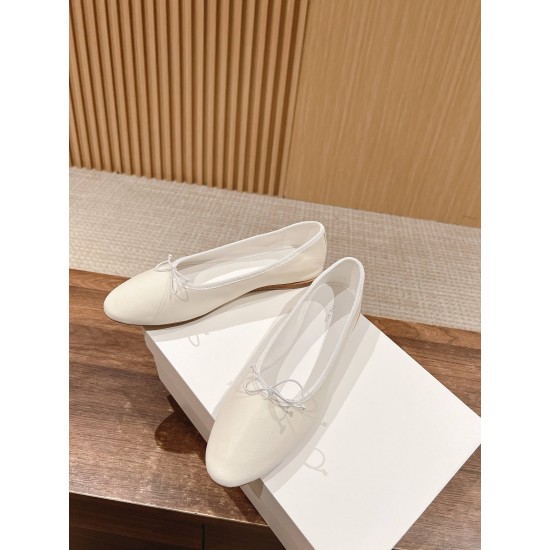 The row sandals