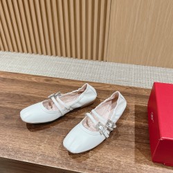 RV ballet shoes