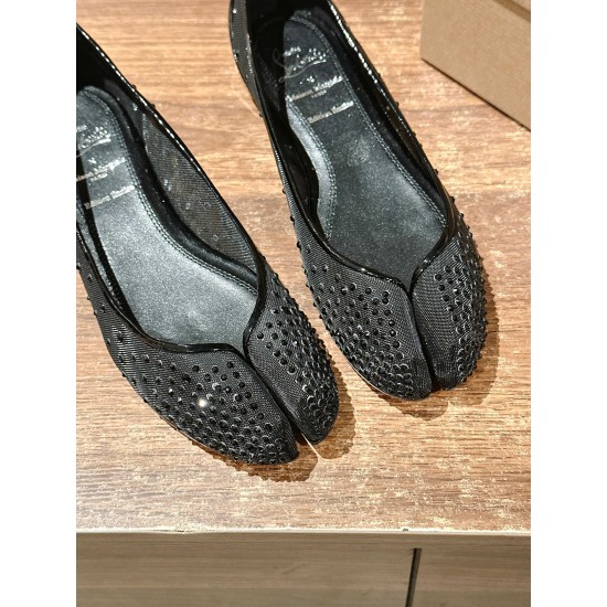 MM6 sandals