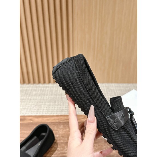 MM6 sandals