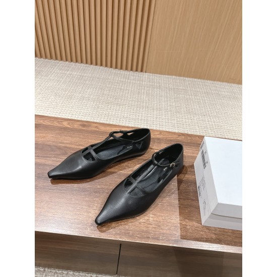 The row sandals