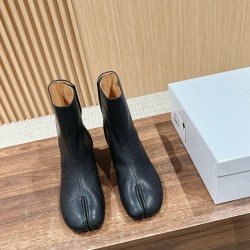 MM6 boots