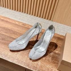 MM6 sandals