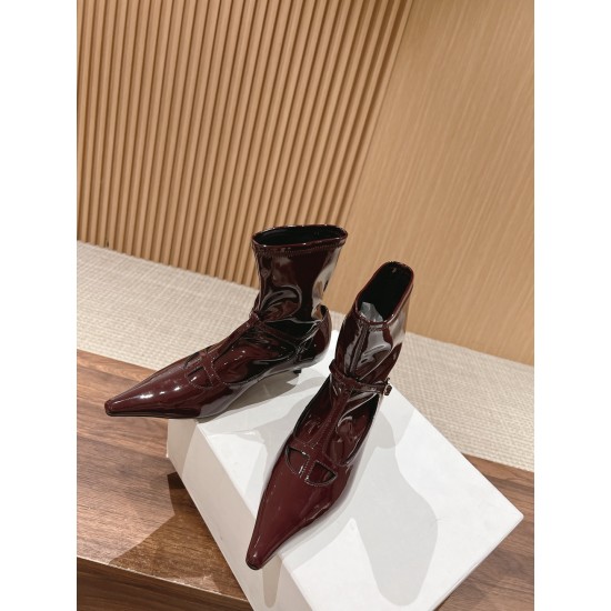 The row boots