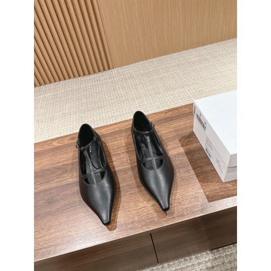 The row sandals