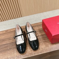 RV Mary Jane Shoes