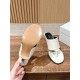 MM6 slippers
