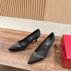 RV high heels